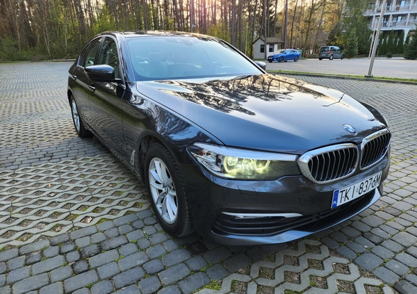 BMW Seria 5 cena 119998 przebieg: 161000, rok produkcji 2019 z Kielce małe 466
